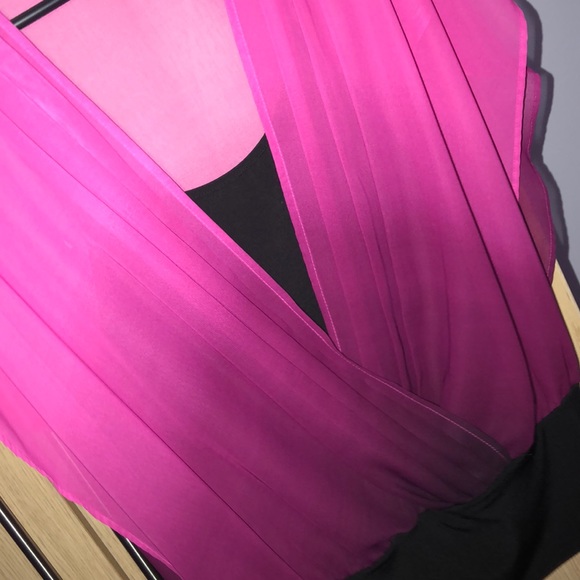 Blouse! - Picture 2 of 2